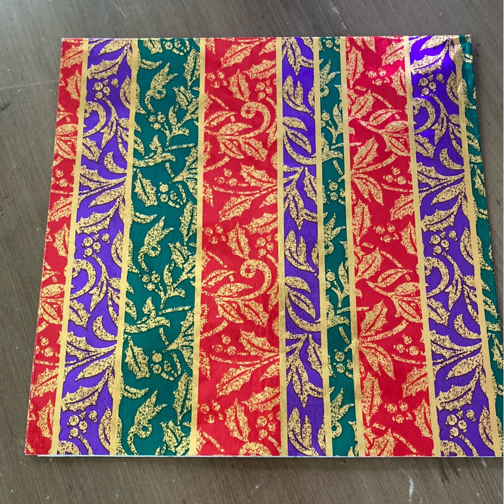 Vintage 90’s Holiday Christmas Seasonal Sheet (1) of Gift Wrap by HALLMARK